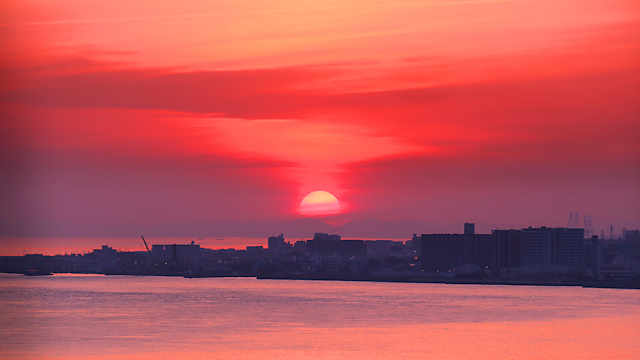 舞子海上プロムナードから見る夕日