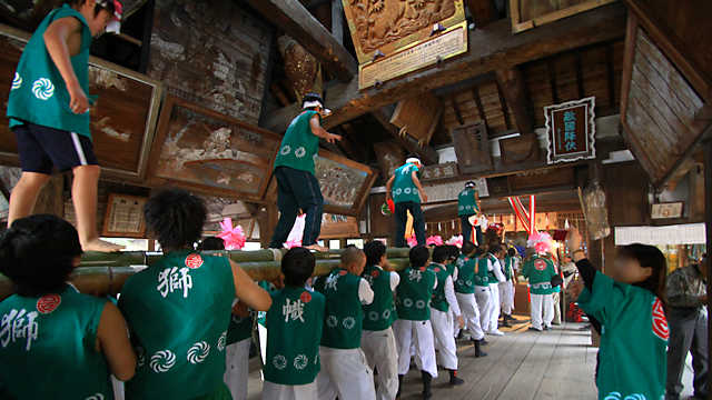 英賀神社秋祭りの獅子舞