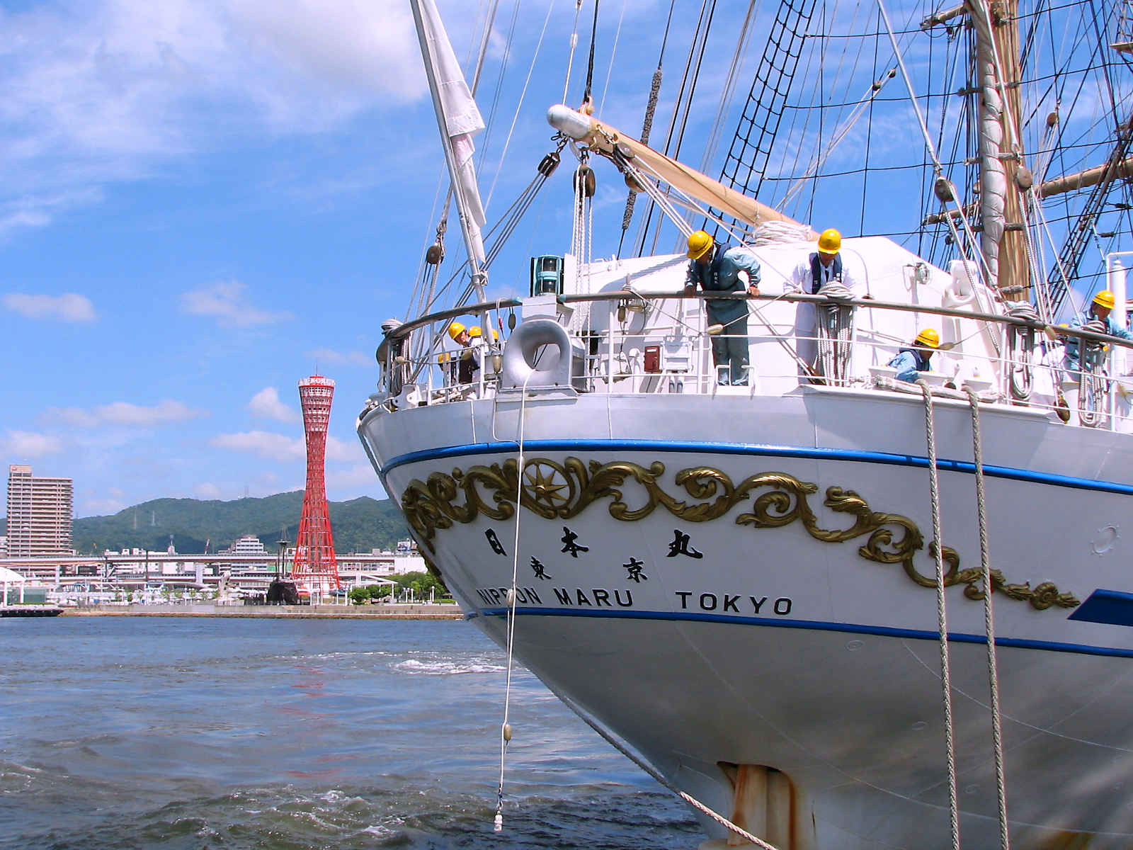 帆船フェスティバル2017 海フェスタ神戸で帆船パレード開催