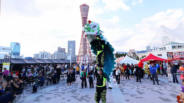 ステージイベント　神戸南京町の獅子舞