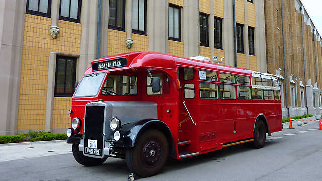 イギリス リバプール市で使われていたボンネットバス