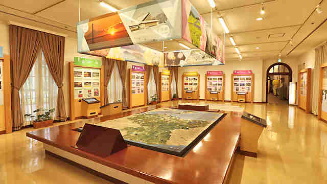 兵庫県公館　県政資料館