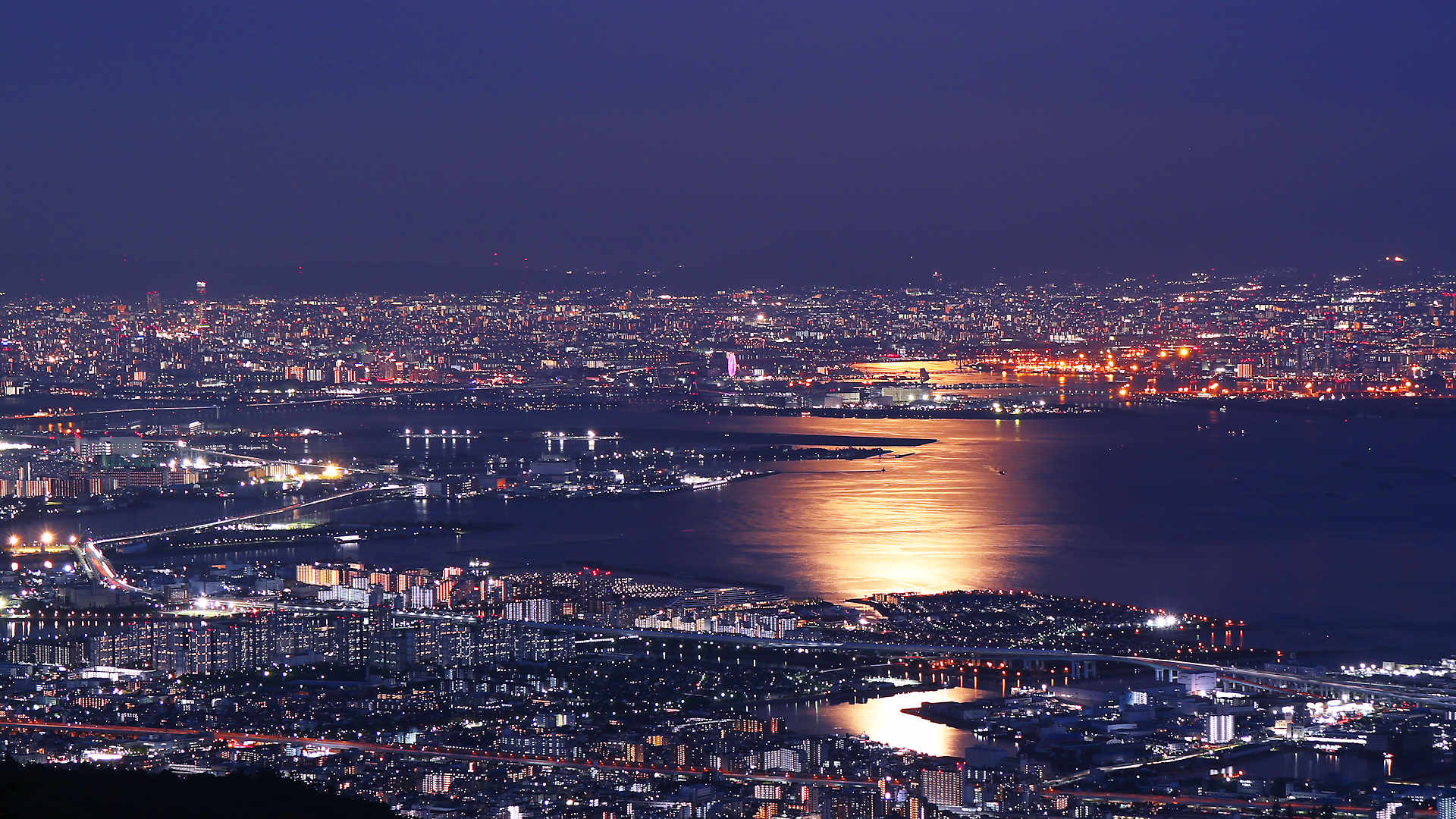 六甲山天覧台から見る夜景 神戸1000万ドルの夜景